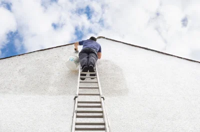 Peinture extérieure à la Porcherie — façades et ravalement